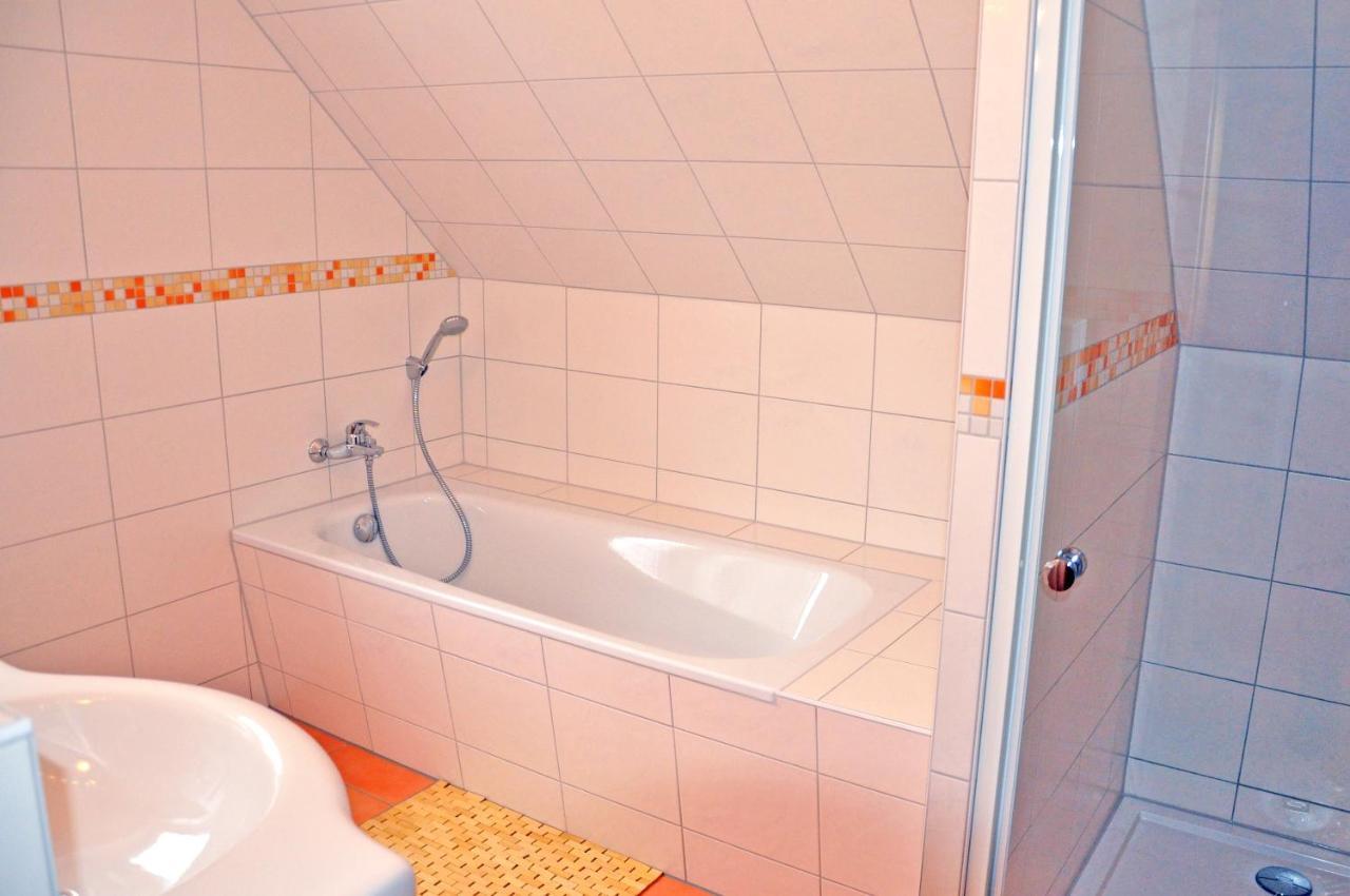 Ferienhaus Mueritzbrise / Og-Appartement Marienfelde Екстериор снимка